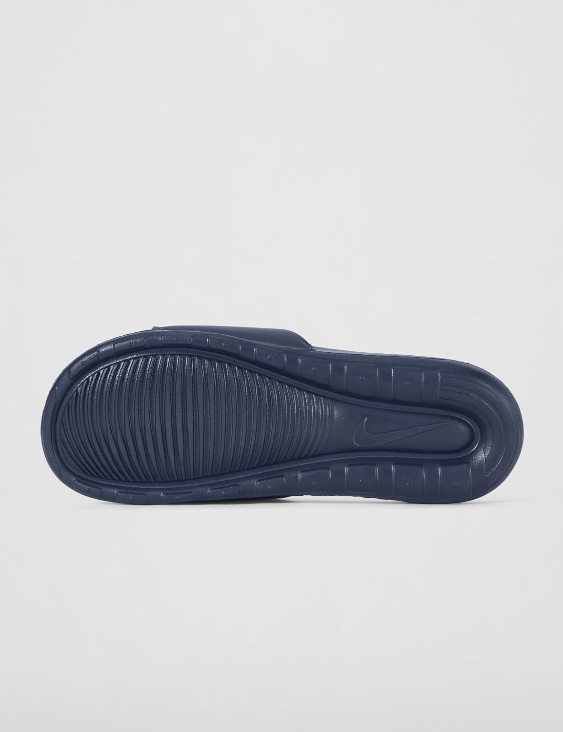 Detalle 2 de Nike Victori One – Chanclas para hombre, Midnight Navy White 401 (42.5 EU)