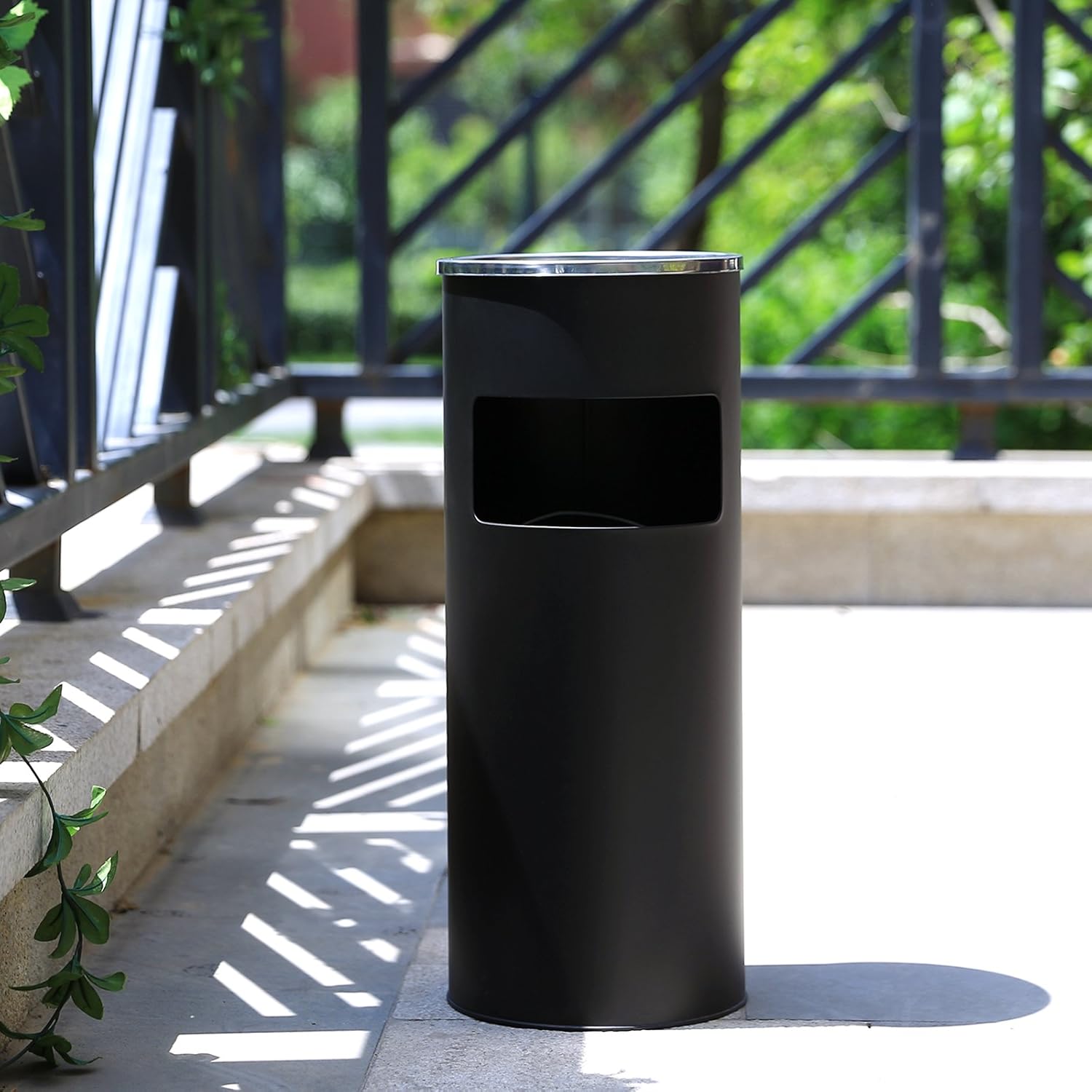 Thumbnail 6 de Songmics Pattumiera Portacenere con Secchio Rimovibile – Cestino in Acciaio Nero, 60,5 x 24,5 cm, 30 L (LTB17C)