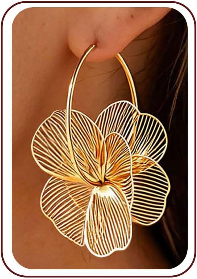 Detalle de Flower Dangle Earrings, 14K Gold-Plated Silver