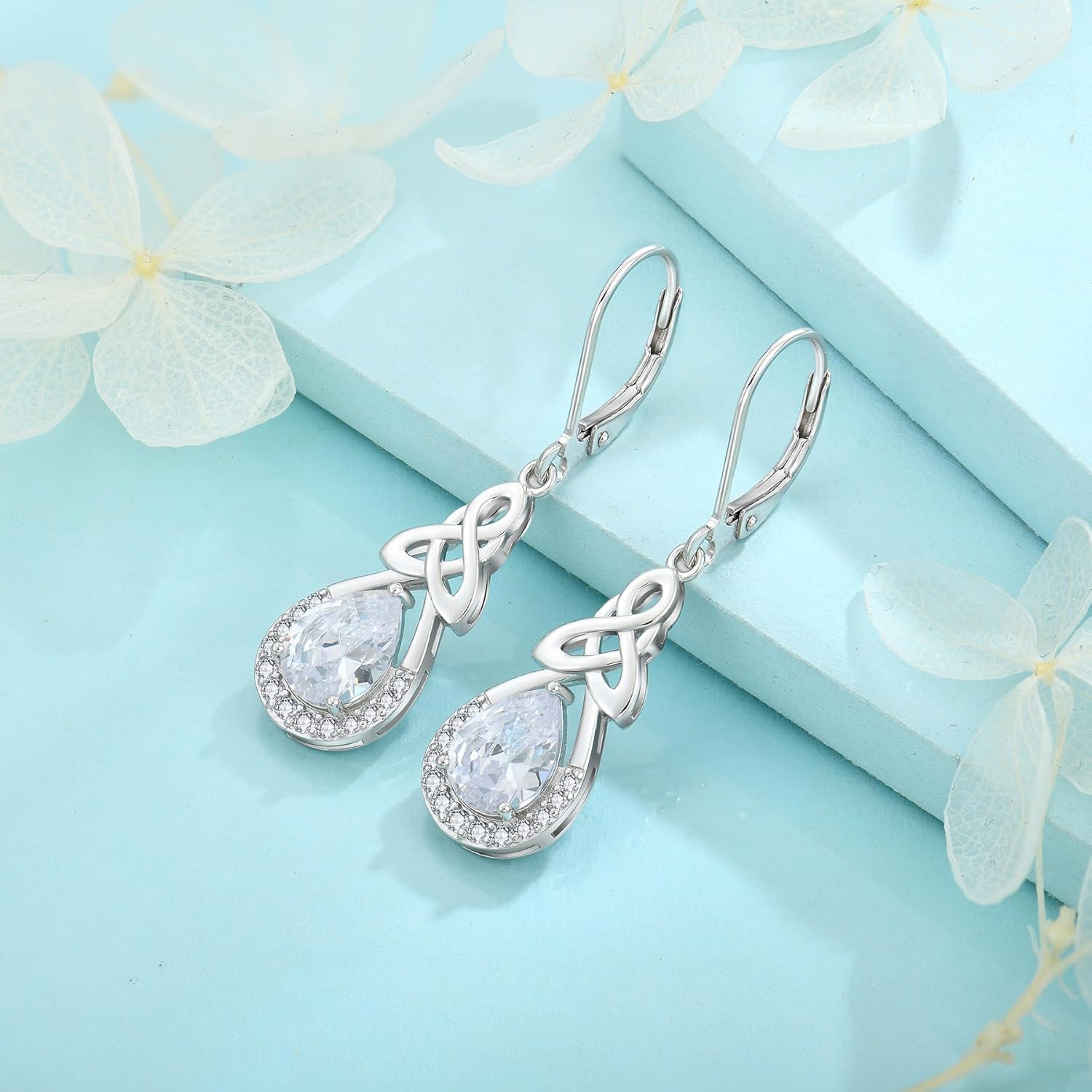 Thumbnail 4 de FJ Keltischer Knoten Ohrringe für Damen aus 925 Sterling Silber mit Unendlichkeit & Geburtsstein