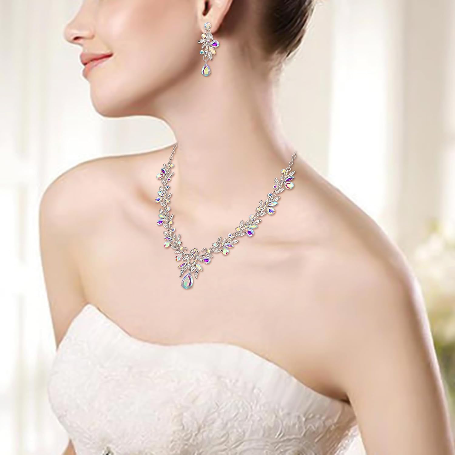 Thumbnail 1 de Clearine Costume Jewellery Set Prom Party: ciondolo a goccia foglia con strass e orecchini pendenti