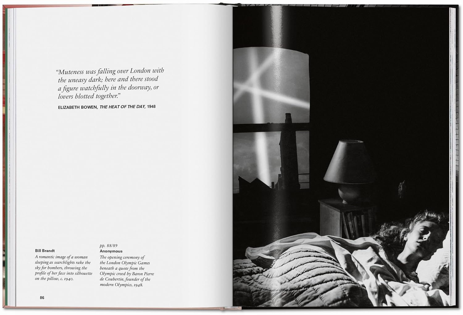 Detalle de London: Portrait of a City — photography book on London’s history and streets