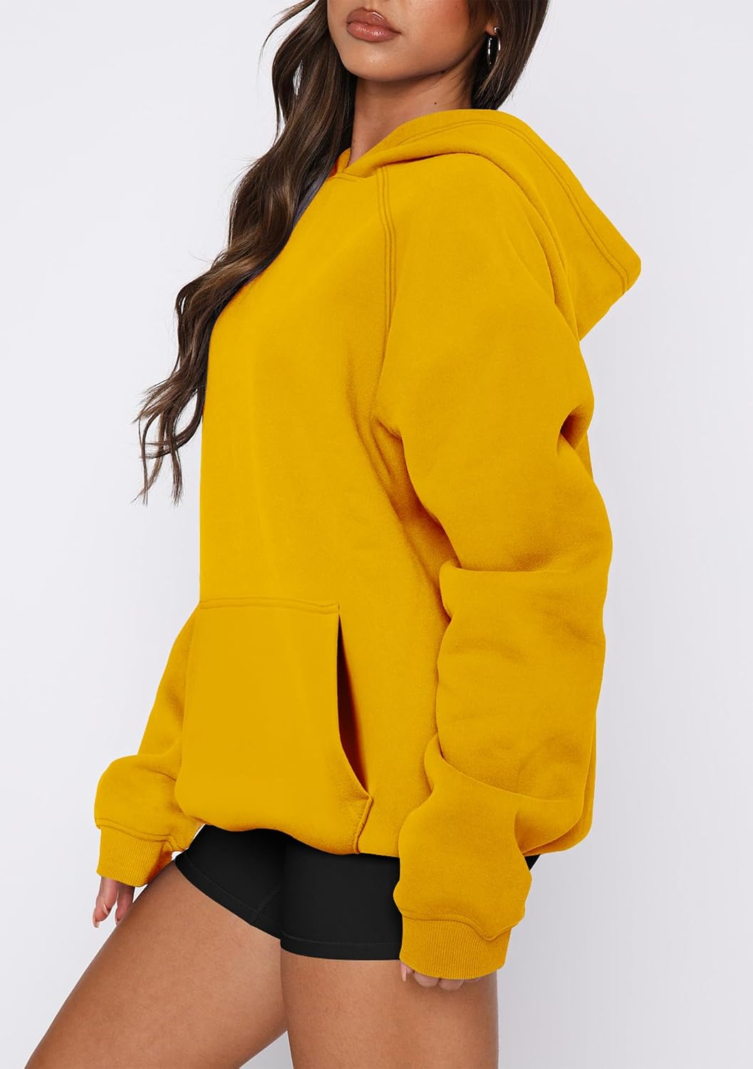 Detalle 2 de KISSMODA women’s long sleeve kangaroo pocket pullover hoodie (oversized boyfriend style)