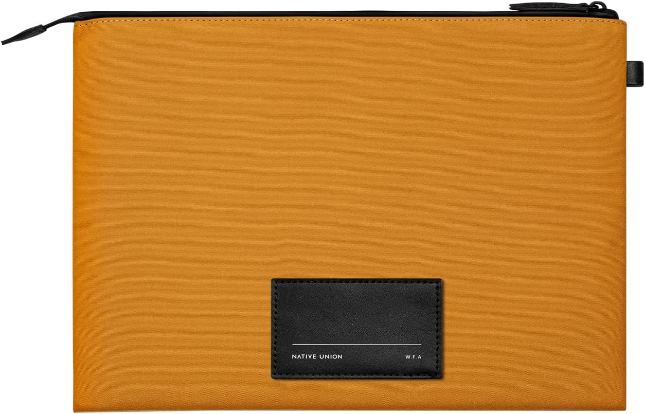Thumbnail 1 de Native Union W.F.A 13" MacBook Sleeve with 360-degree protection (recycled materials)