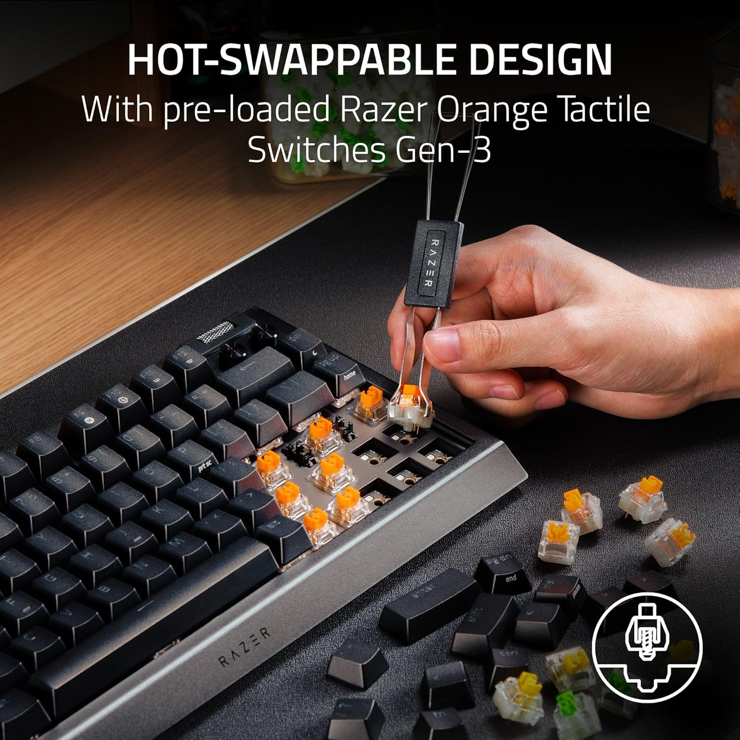 Thumbnail 1 de Razer BlackWidow V4 75% Mechanical Gaming Keyboard (Hot-Swappable, Orange Tactile Switches) with Chroma RGB