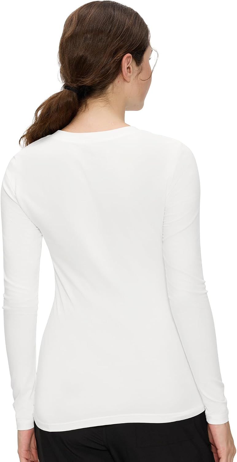 Detalle de COZYFIT Women’s V-Neck Long-Sleeve Underscrub Tee, 4-Way Stretch