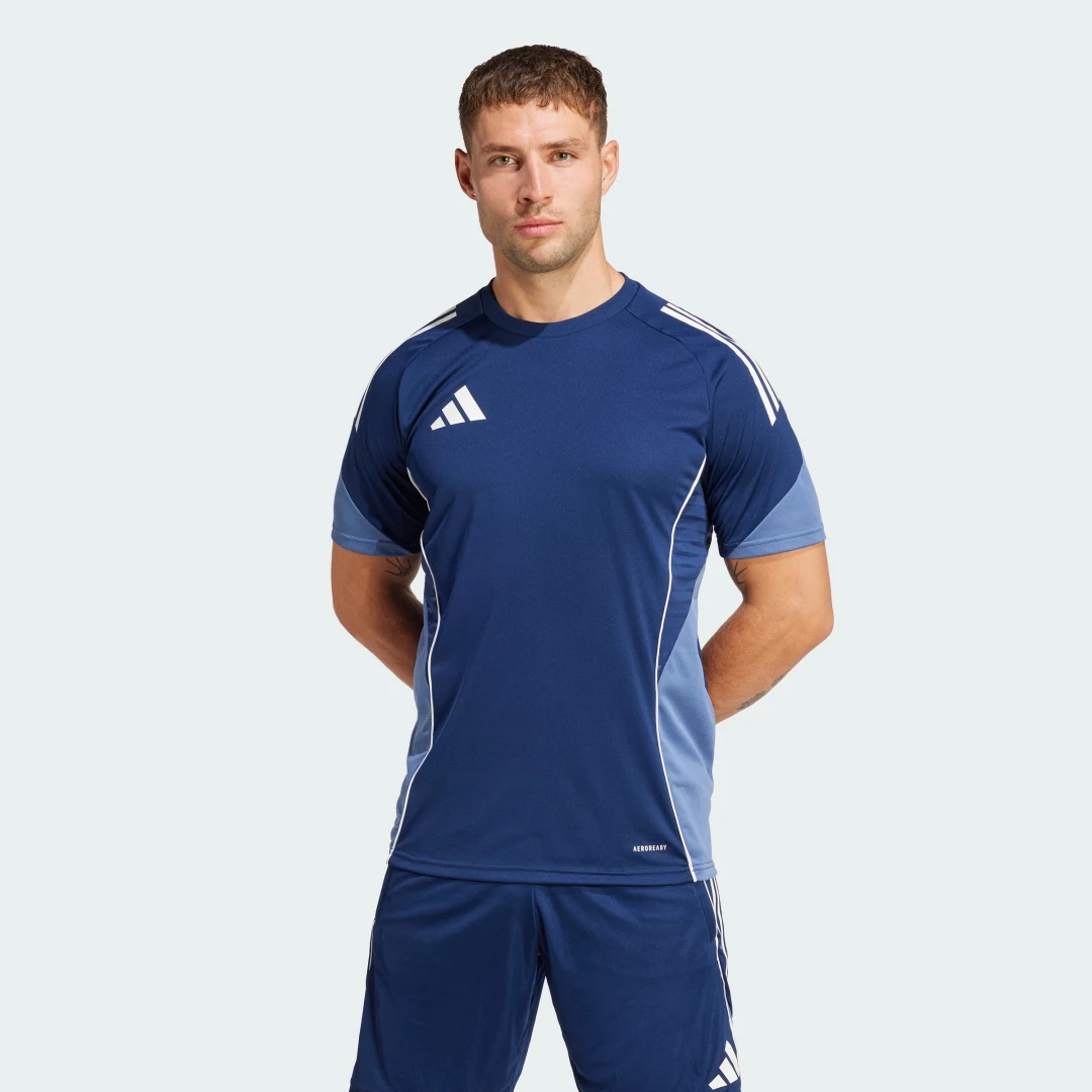 Detalle de Camiseta entrenamiento Tiro 25 Competition de Adidas – color Azul