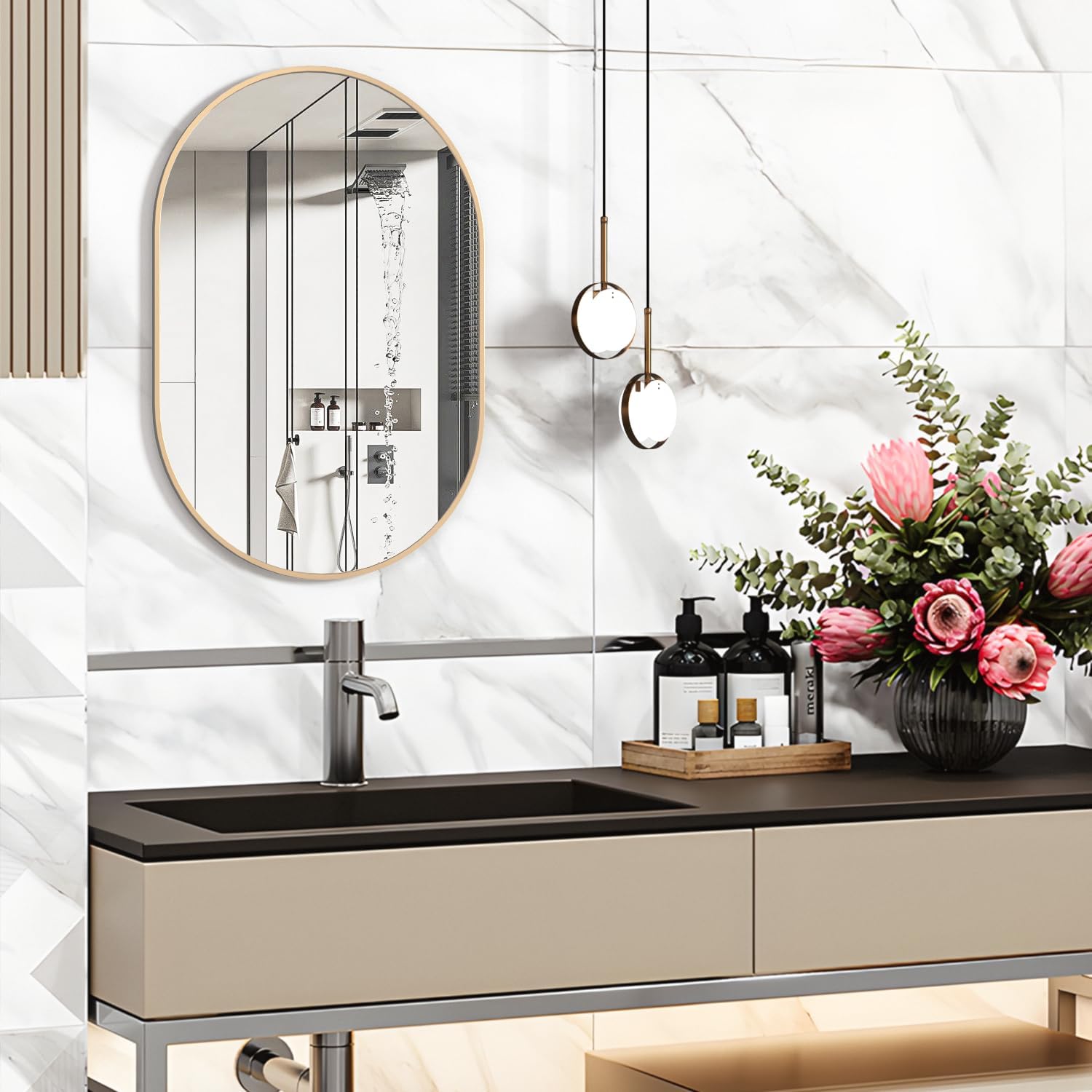 Detalle de NEUWEABY ovale badkamerspiegel 50 x 75 cm met goudkleurig aluminium frame