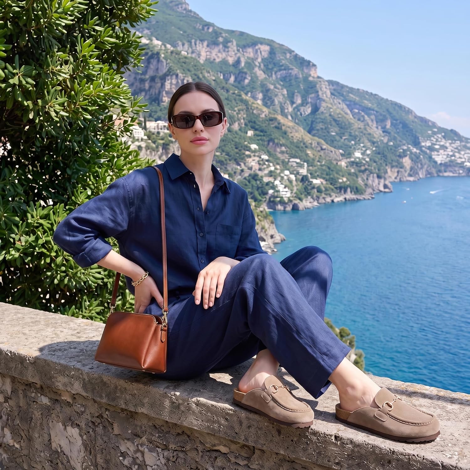 Thumbnail 6 de CUSHIONAIRE Cliff Suede Clog Mules for Women with Cork Footbed