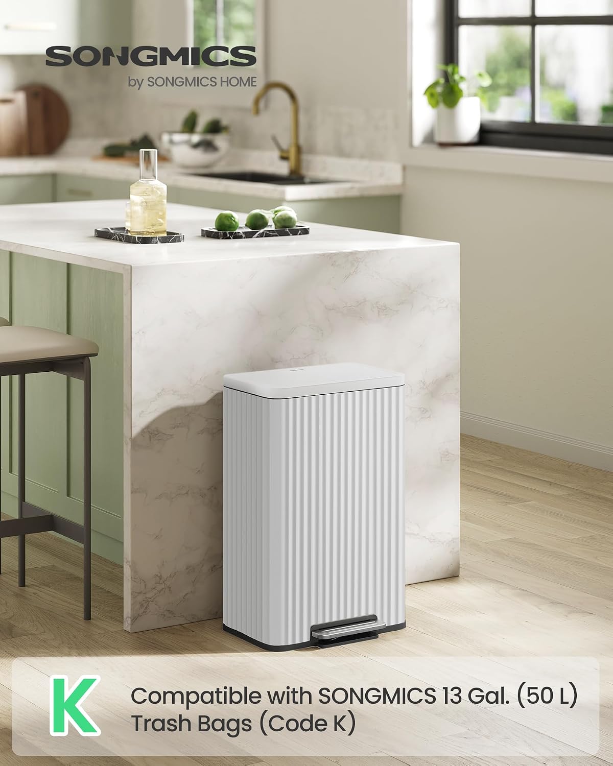 Detalle de SONGMICS ULTB586WZ01 13-Gallon Stainless Steel Kitchen Trash Can, Cloud White