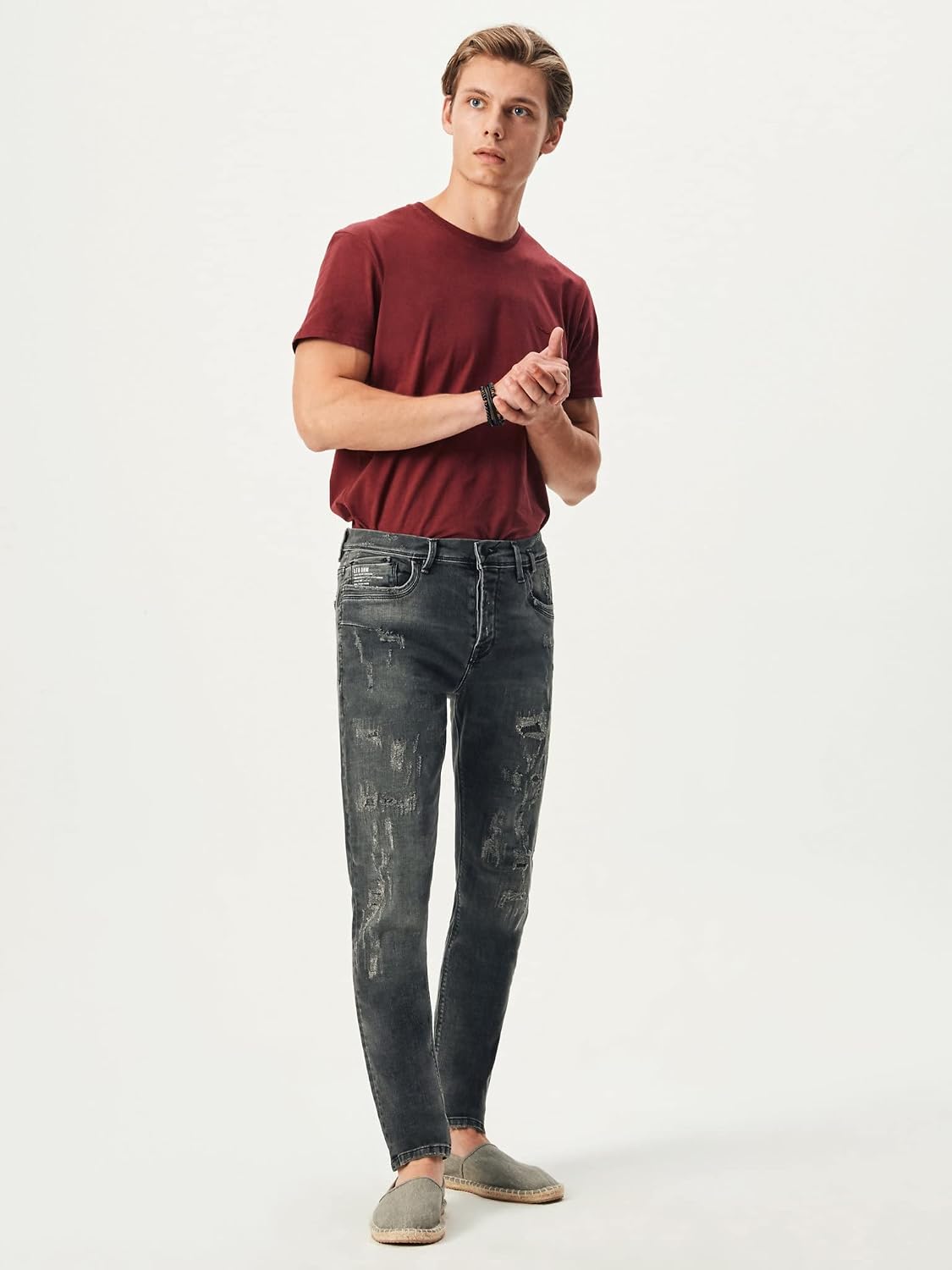 Detalle 2 de LTB Servando X D Jeans Uomo — denim versatile e dallo stile contemporaneo