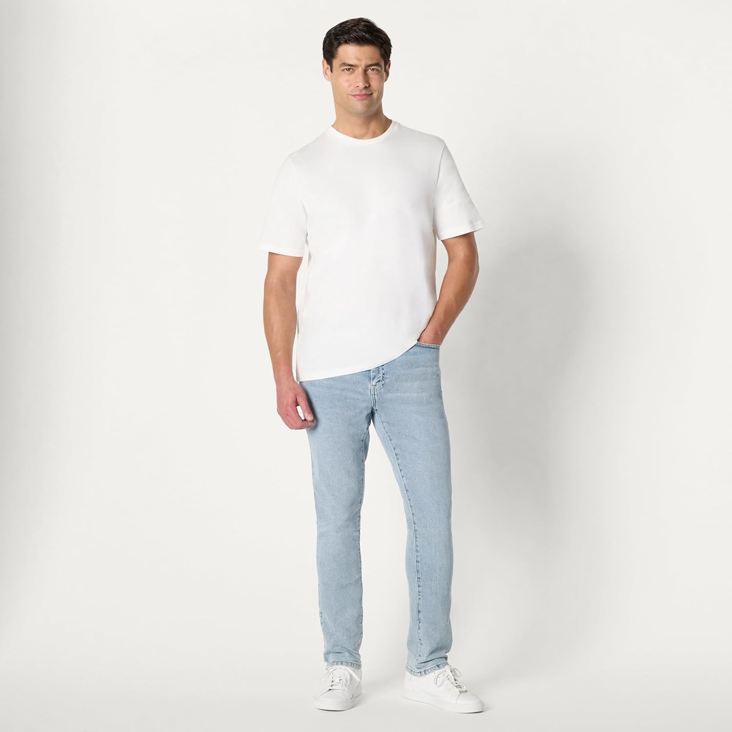 Thumbnail 2 de Amazon Essentials Men’s Slim-Fit Jeans – mid-weight denim with a tapered look