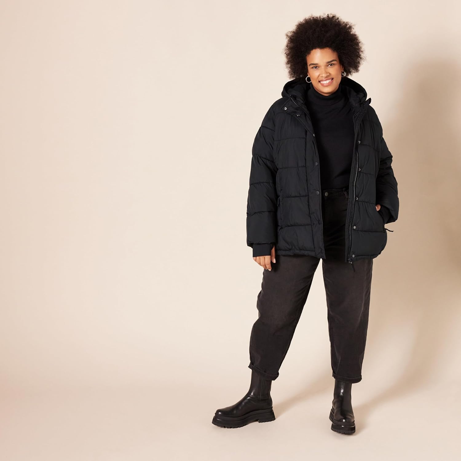 Thumbnail 6 de Amazon Essentials women’s heavyweight quilted long-sleeved hooded puffer jacket (plus size available)