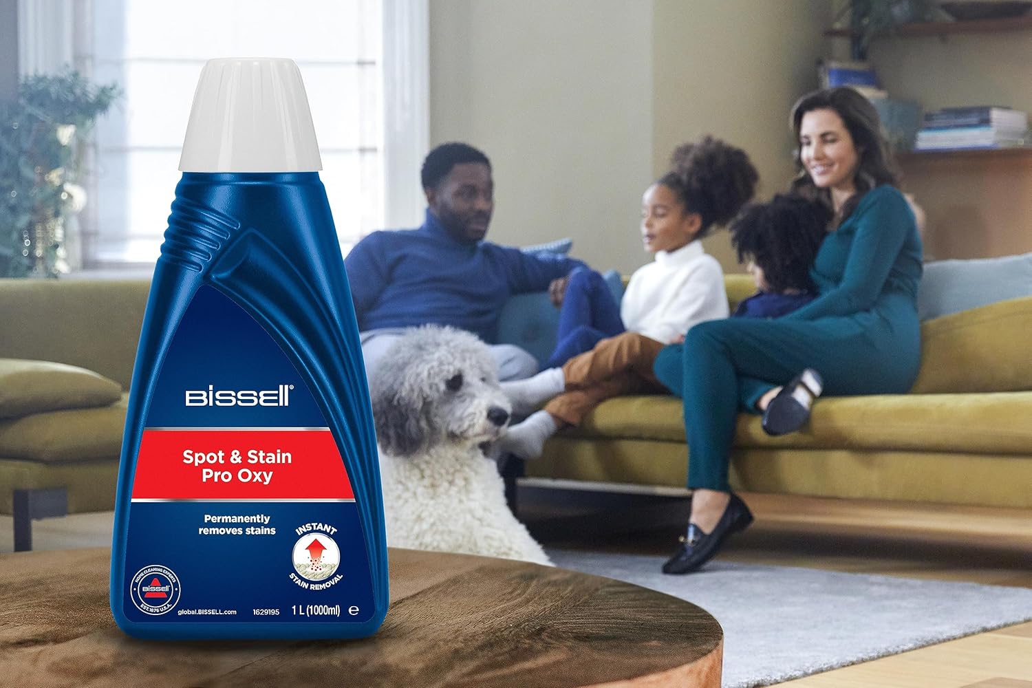 Detalle 2 de BISSELL Spot & Stain Pro Oxy: Soluzione detergente per tappezzeria e tappeti portatili, 1L