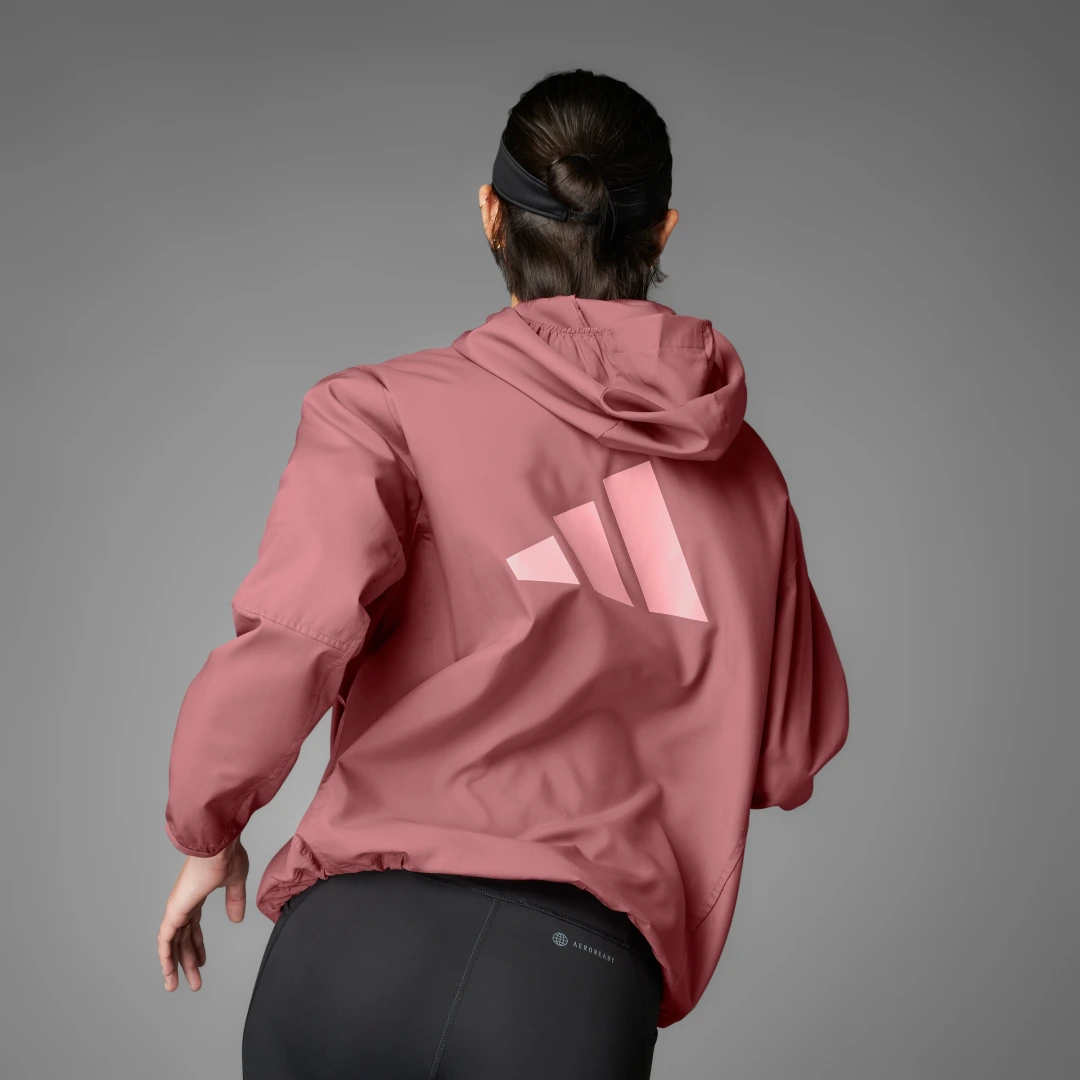 Detalle 2 de Chaqueta Run It de Adidas: opinión de compra (rosa) para entrenos y uso diario