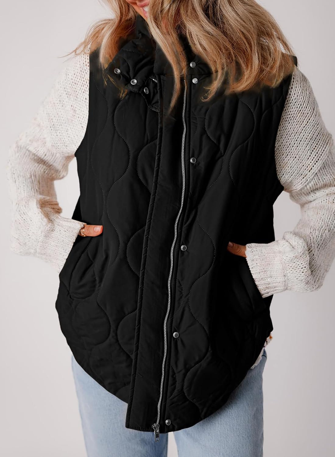 Thumbnail 4 de EVALESS Cropped Puffer Vest 2025