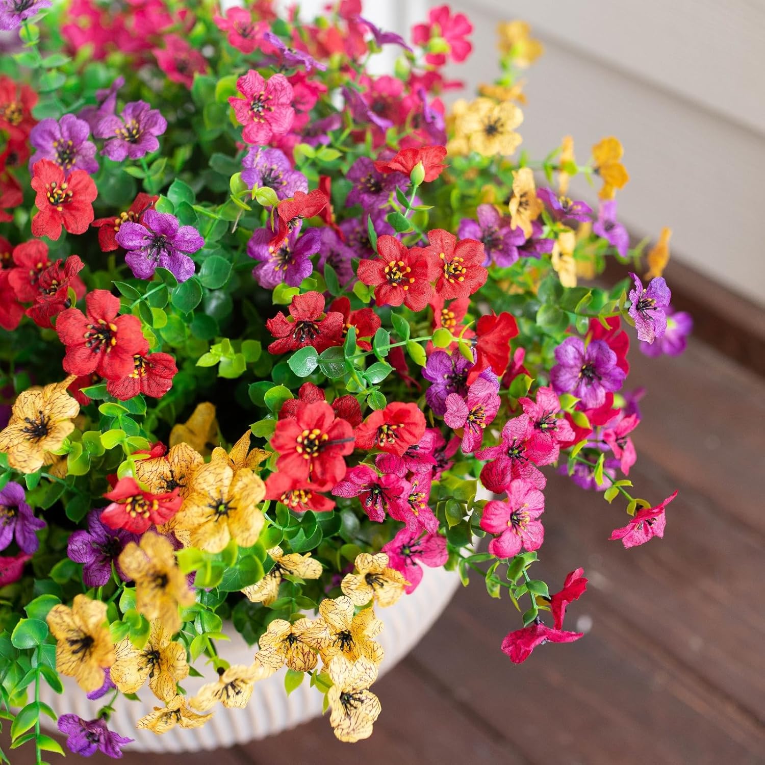 Thumbnail 3 de HyeFlora 12-Pack Daisy Artificial Flowers with Eucalyptus Leaves for Outdoor and Indoor Decor