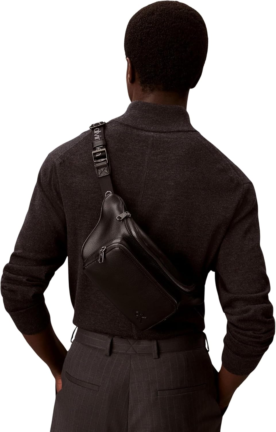 Detalle 2 de Calvin Klein Herren Strap Waistbag LV04D3130G Gürteltasche – Schwarz mit Black/White Webbing