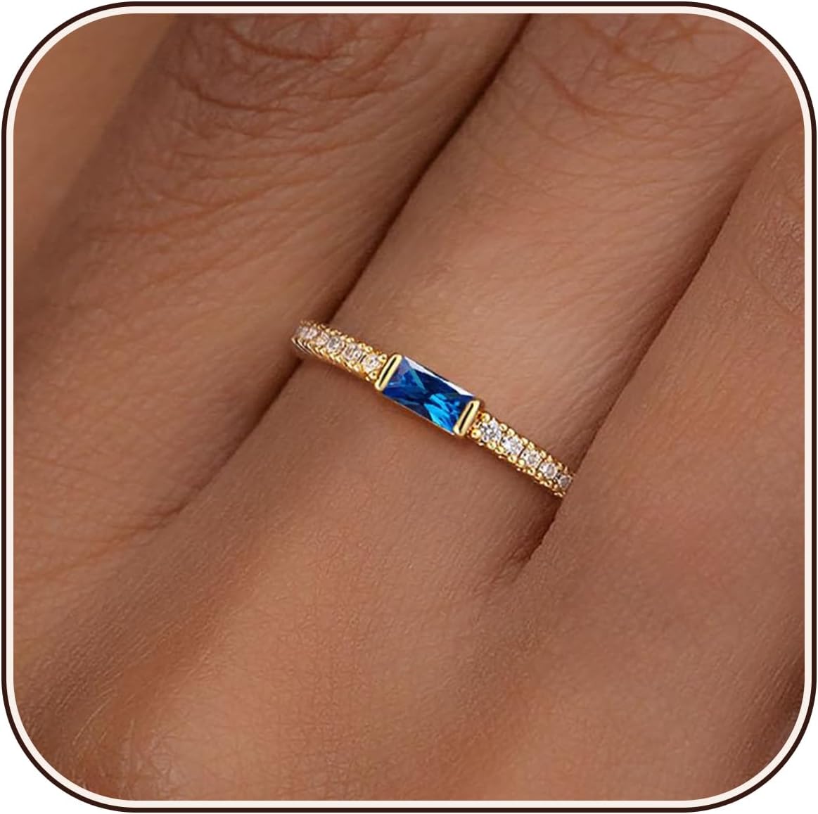 Detalle de ZOERAY Goldringe für Damen mit Geburtsstein – 18K vergoldet, wasserfest, stapelbar mit Zirkonia