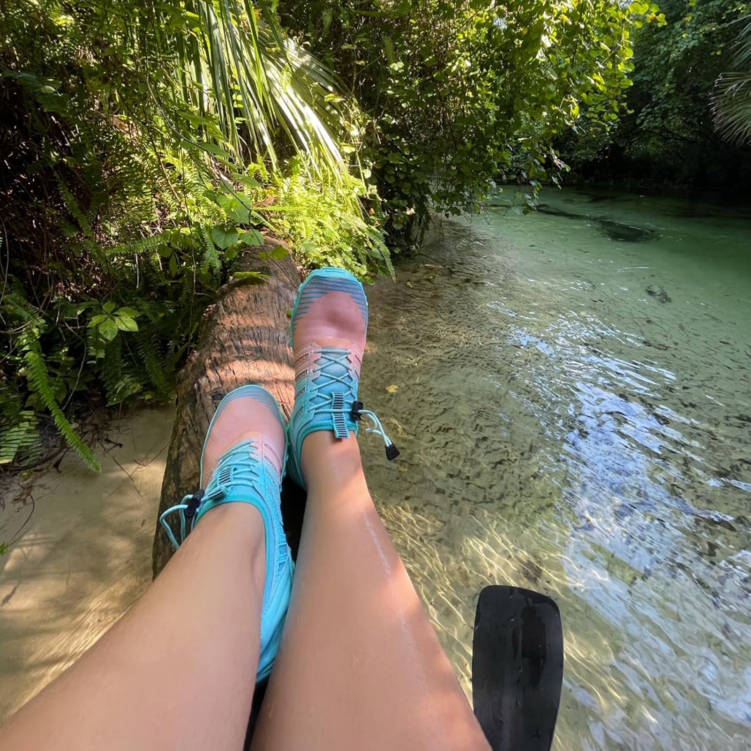 Thumbnail 1 de WateLves Water Shoes: Barefoot-Feel Aquatic Footwear for Men and Women