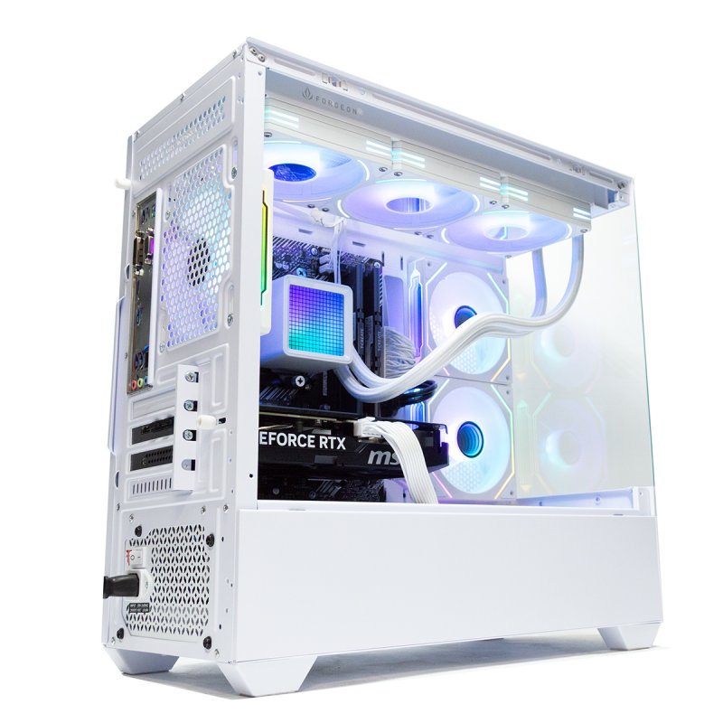 Detalle de PcCom Ready: Ryzen 7 5800X3D, 32 GB, 1 TB NVMe y RTX 5060 Ti 16 GB en blanco con Windows 11 Home