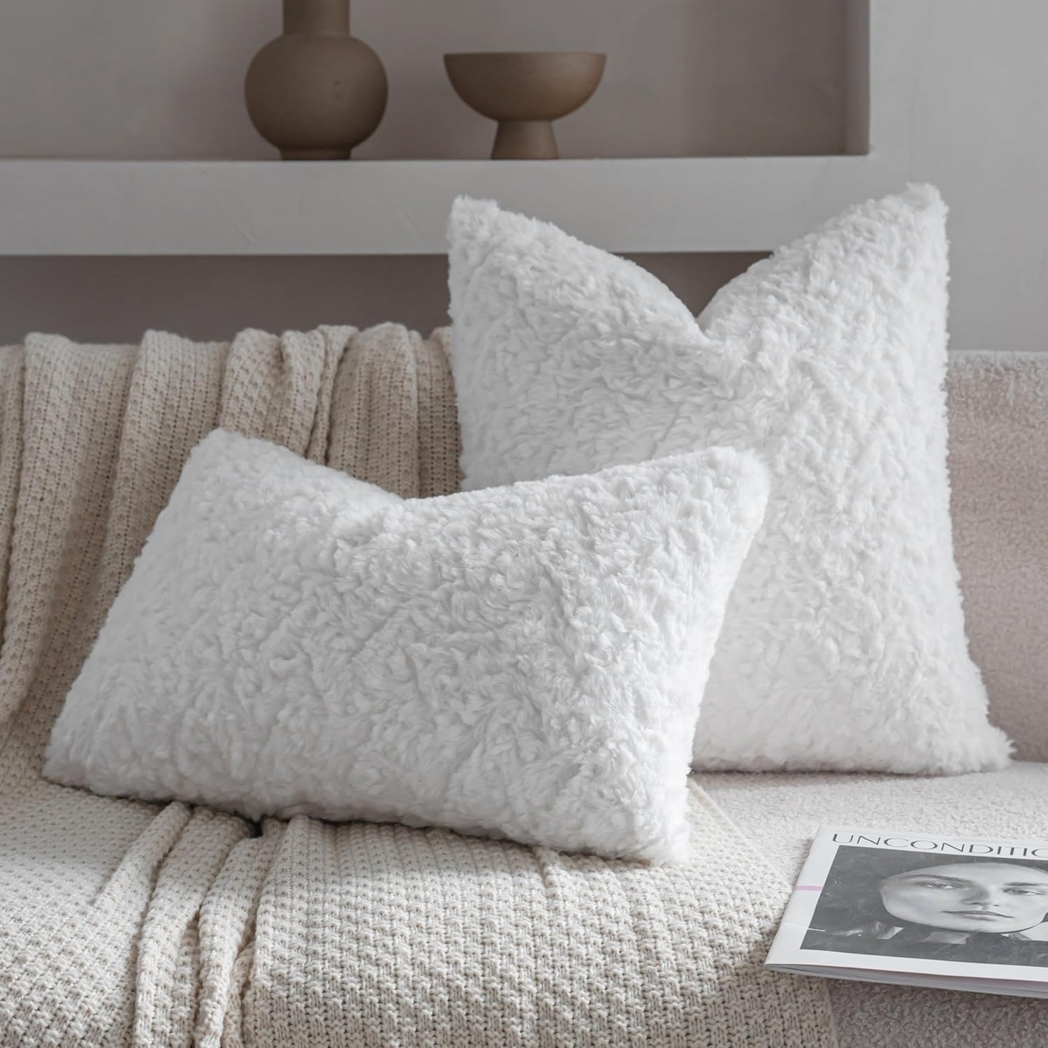 Thumbnail 2 de Neelvin 2er Set Kissenbezug aus Kunstfell (Creme Weiß) 45 x 45 cm