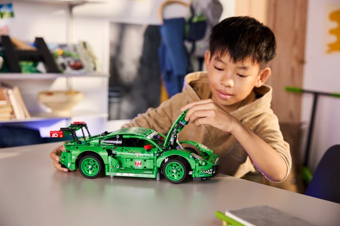 Thumbnail 12 de LEGO Technic Porsche 911 GT3 R
