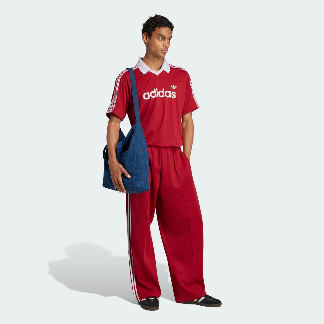 Thumbnail 2 de Pantalón Oversize de Adidas en Burgundy: comodidad con un toque urbano