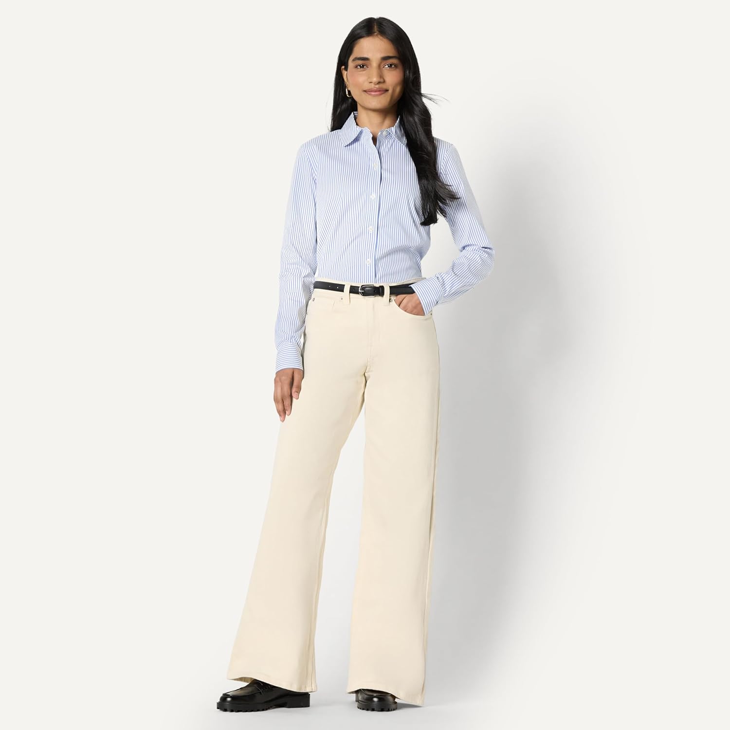 Thumbnail 4 de Amazon Essentials Damen Slim-Fit-Stretch-Popeline-Hemd mit Knöpfen