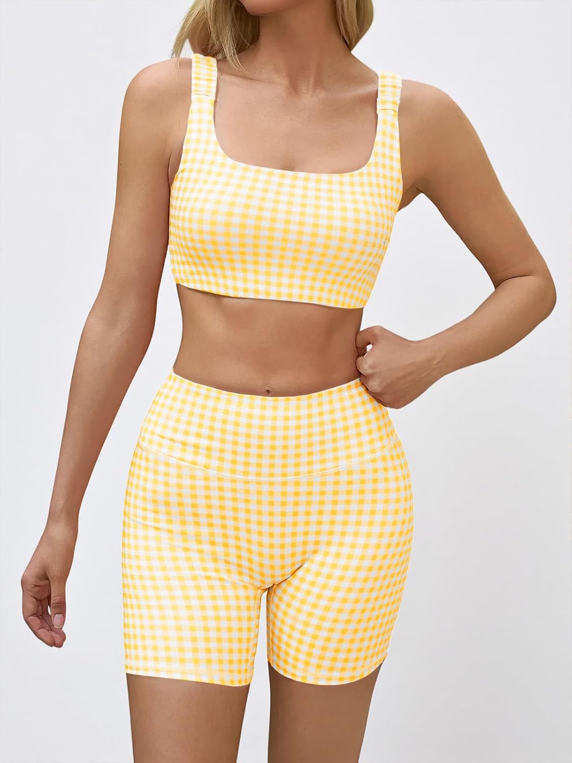 Detalle 2 de Aoysky Womens Workout Gingham 2 Piece Outfits with Padded Open Back Crop Top and High Waist Shorts