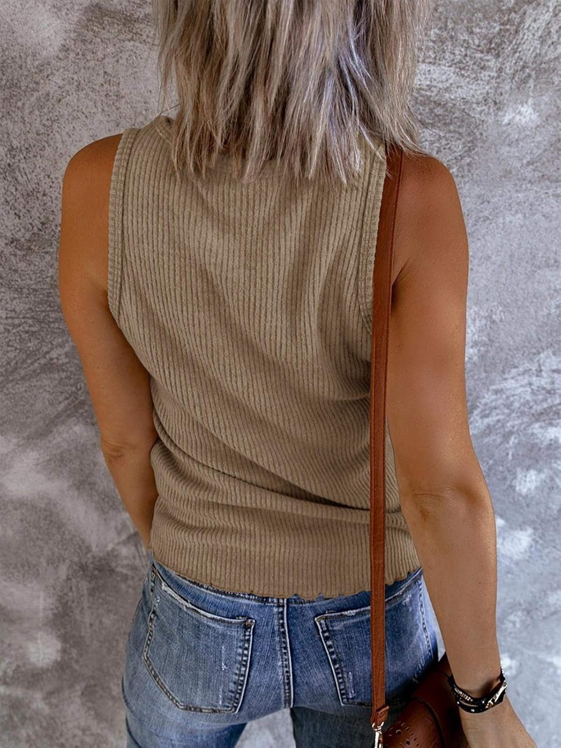 Detalle 2 de Saodimallsu Damen Tank Tops V-Ausschnitt – Rippenstrick, schlank, sommerlich