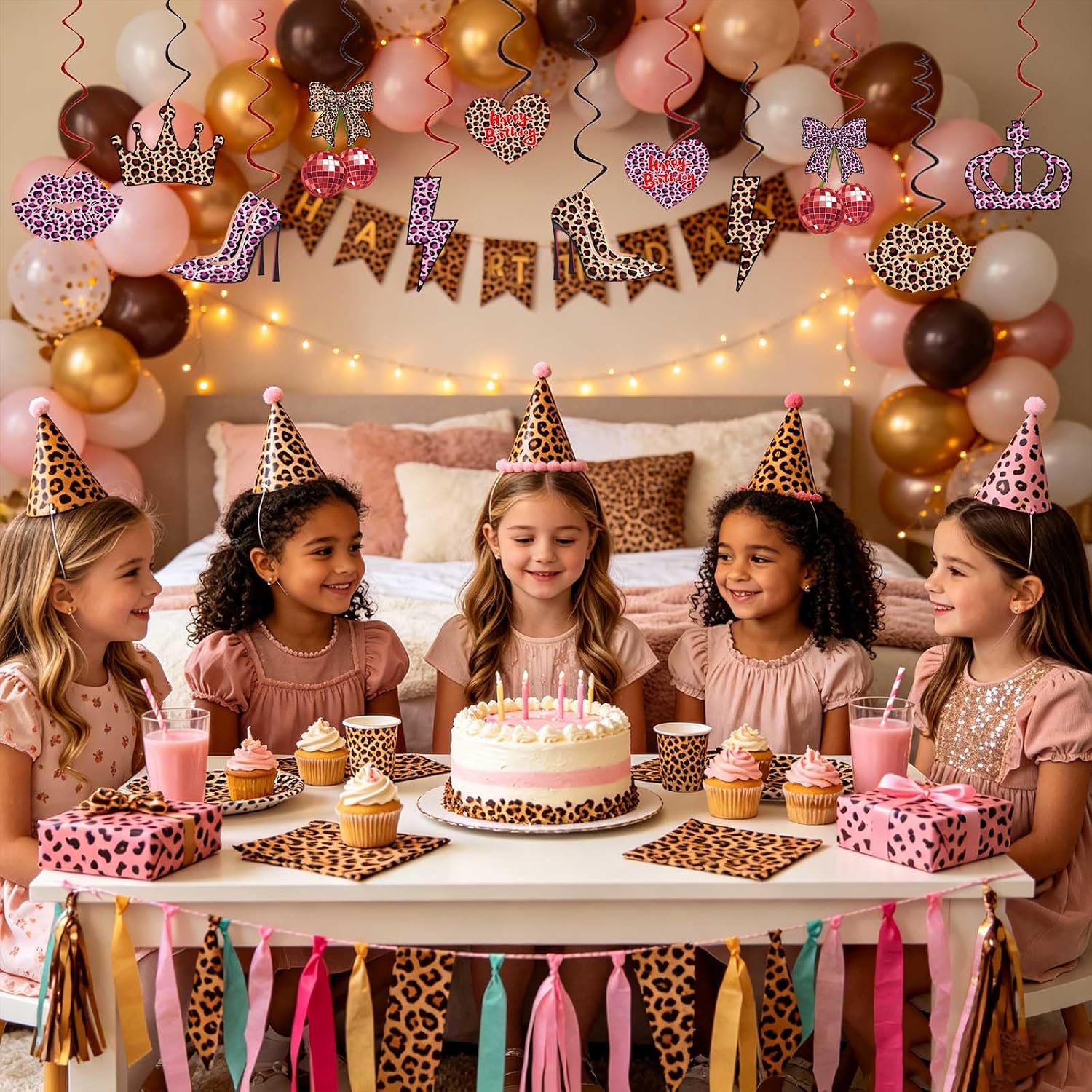 Thumbnail 6 de Cheetah Print Party Decorations, 24-Piece Set