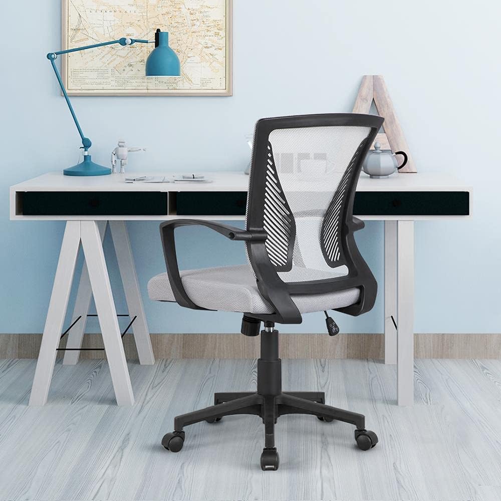 Detalle 2 de Yaheetech Adjustable Desk Chair Executive Computer Office Chair with Lumbar Support and Arms (Light Grey, Mesh)