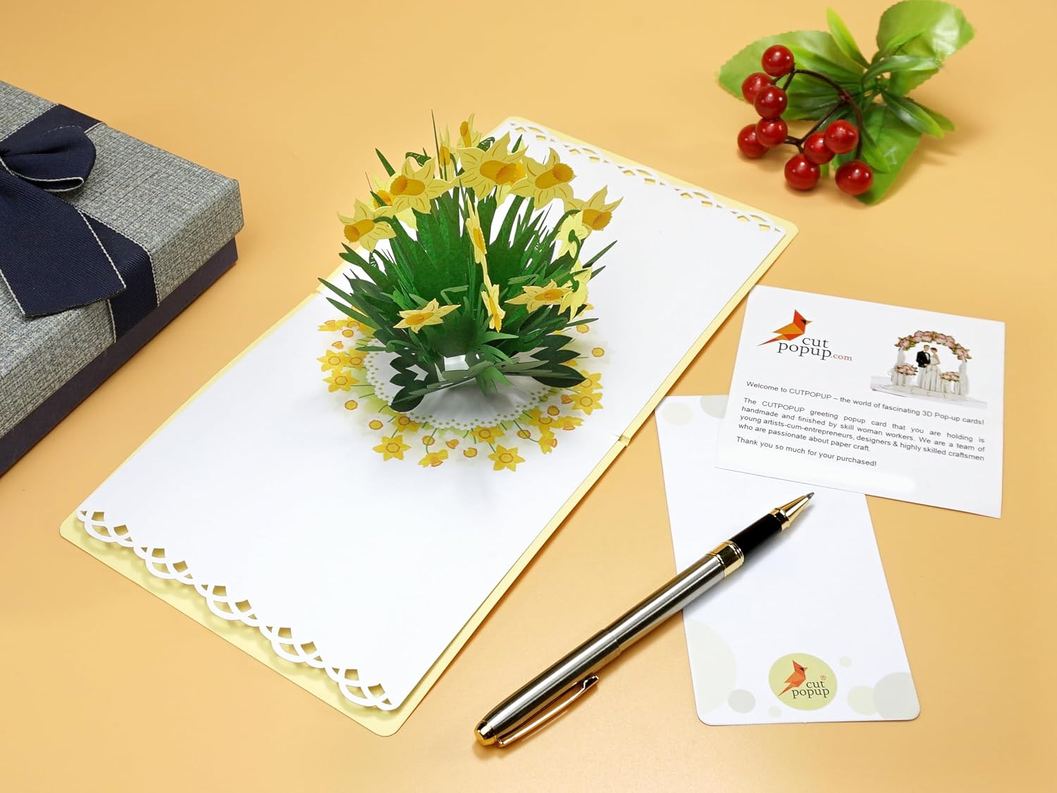 Thumbnail 5 de CUTPOPUP Daffodils Pop Up Karte – 3D-Geburtstagskarte mit Notiz, ideal für Mama, Oma oder Schwiegermutter