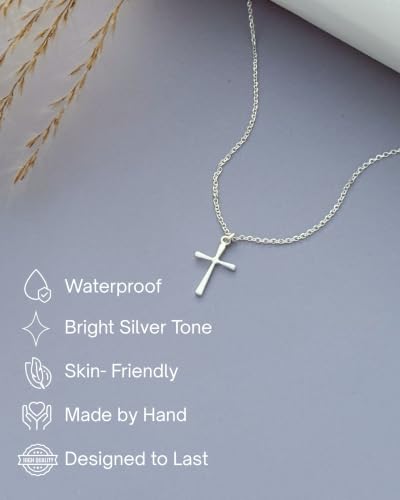 Thumbnail 2 de Annika Bella Silver Cross Necklace — Dainty, Durable Silver Chain with Small Cross Charm