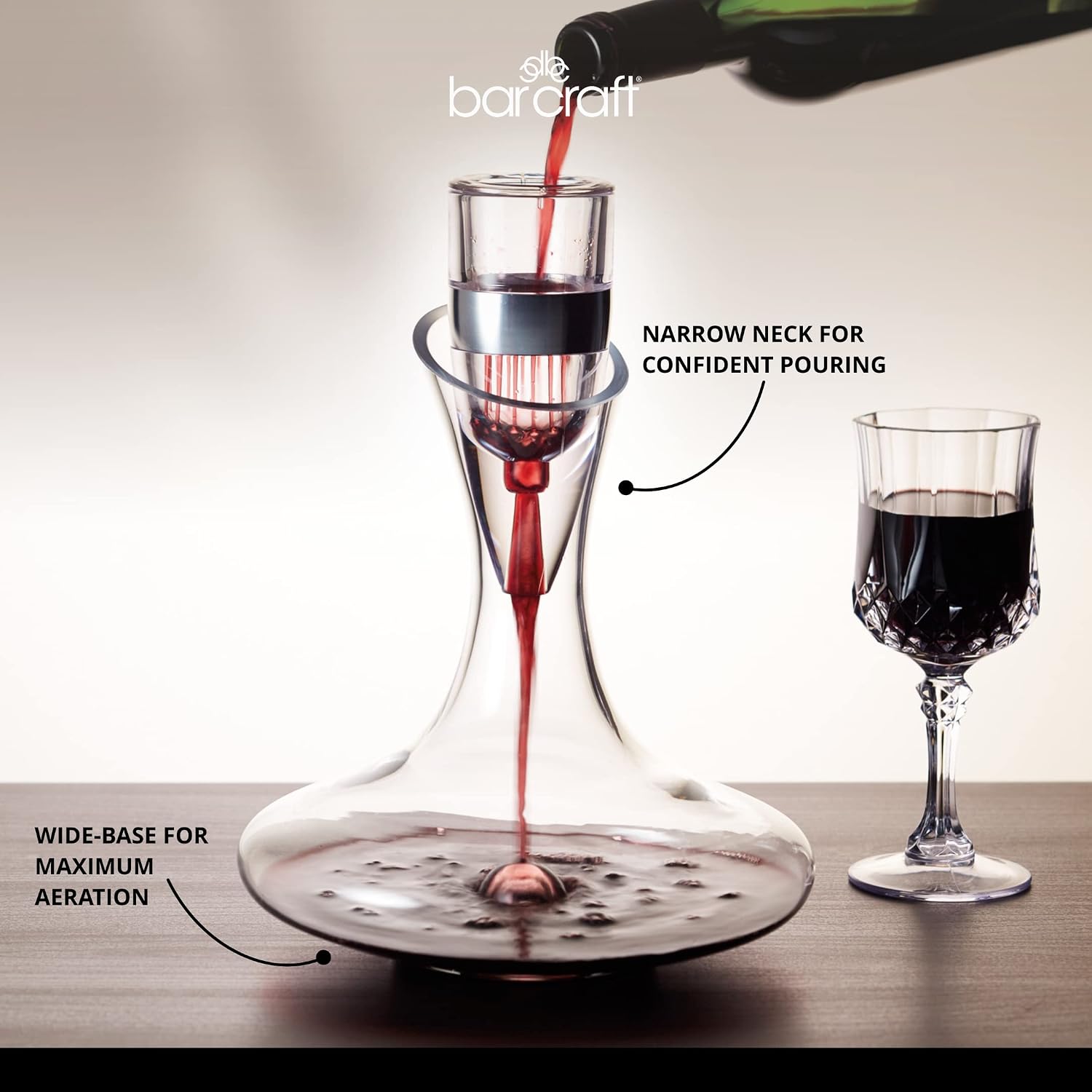 Detalle de BarCraft Wine Decanter, 1.5 Litre Wide-Base Glass Carafe