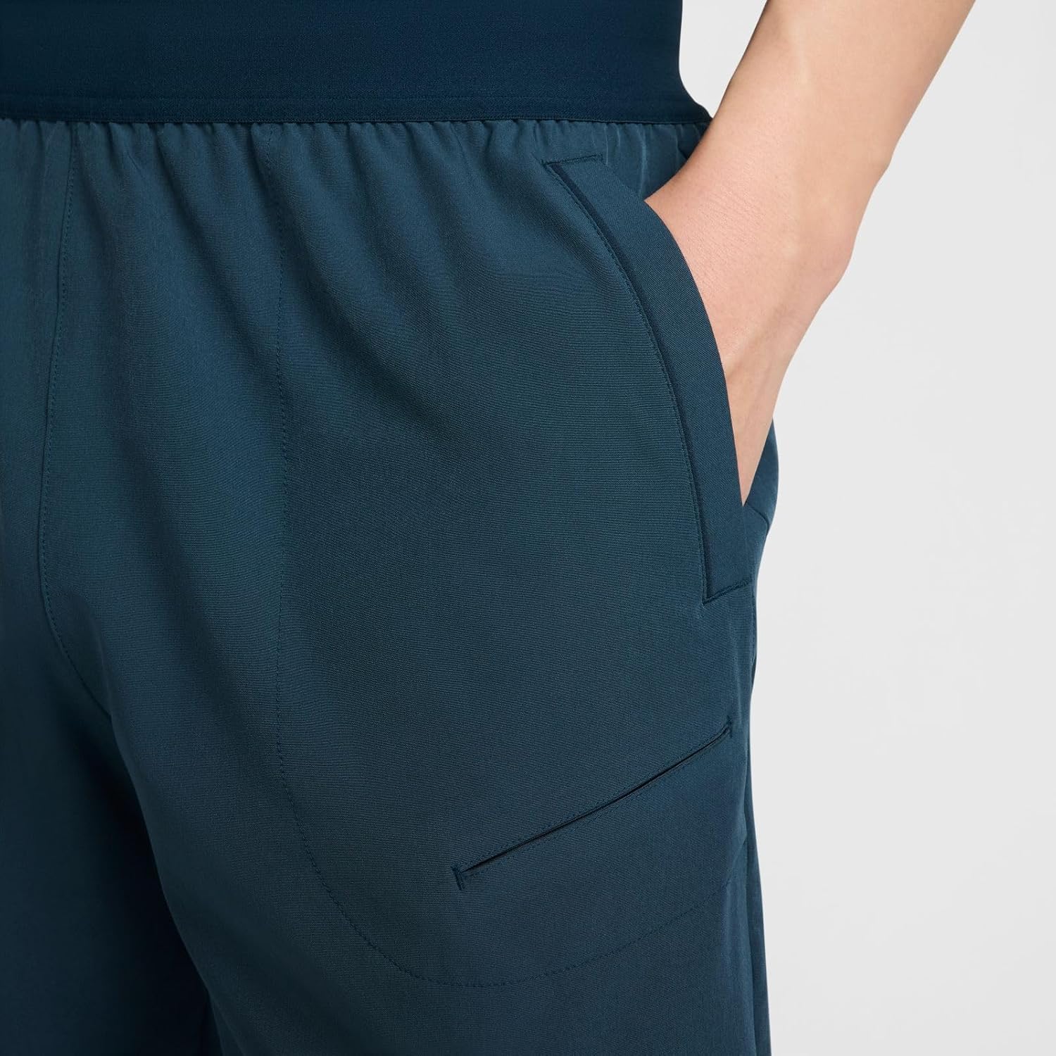 Detalle de Nike NikeCourt Advantage Dri-FIT – męskie spodenki tenisowe, ok. 20,5 cm