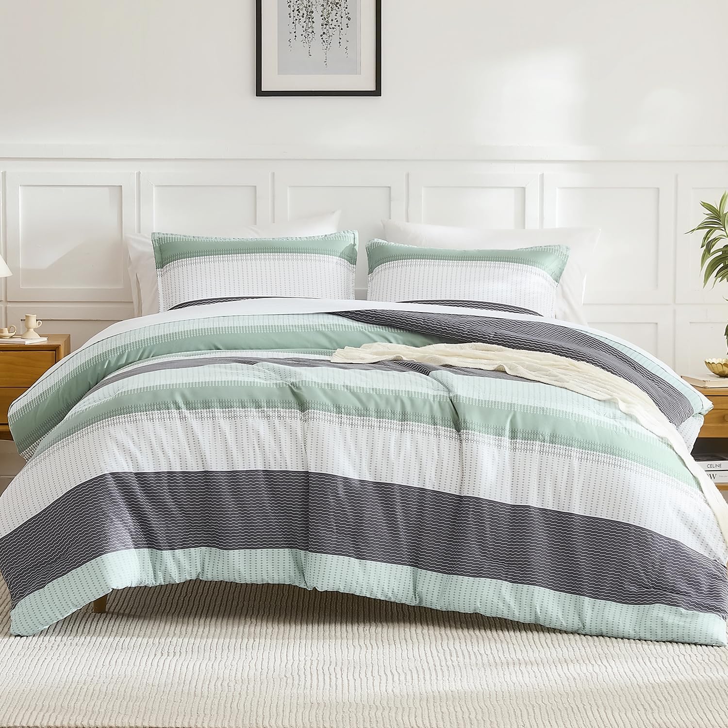 Thumbnail 1 de Litanika King Size Comforter Set (Sage Green) – 3-Piece Lightweight Quilt Bedding, Down Alternative