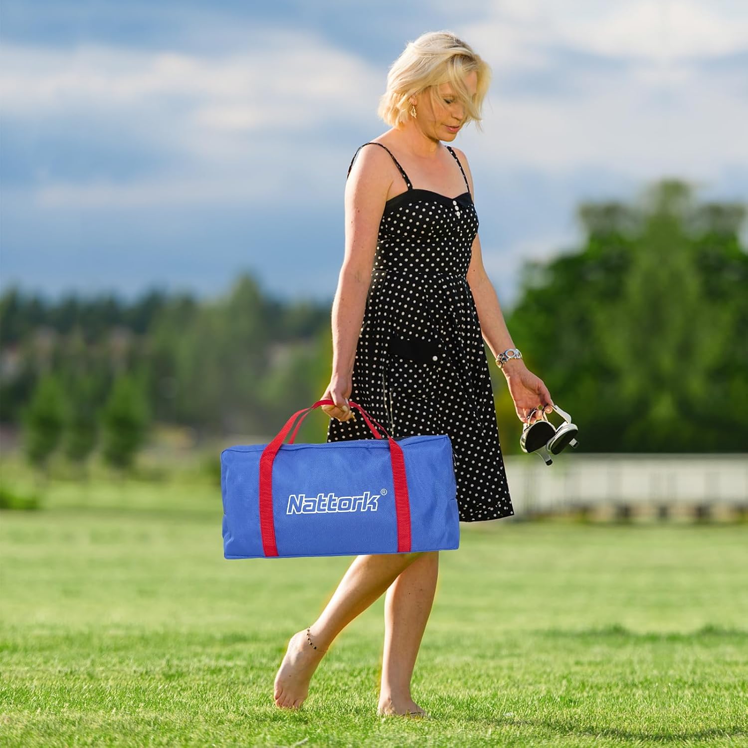 Thumbnail 6 de Portable PVC-Framed Cornhole Set: 2 Boards, 8 Bags, and Carrying Case