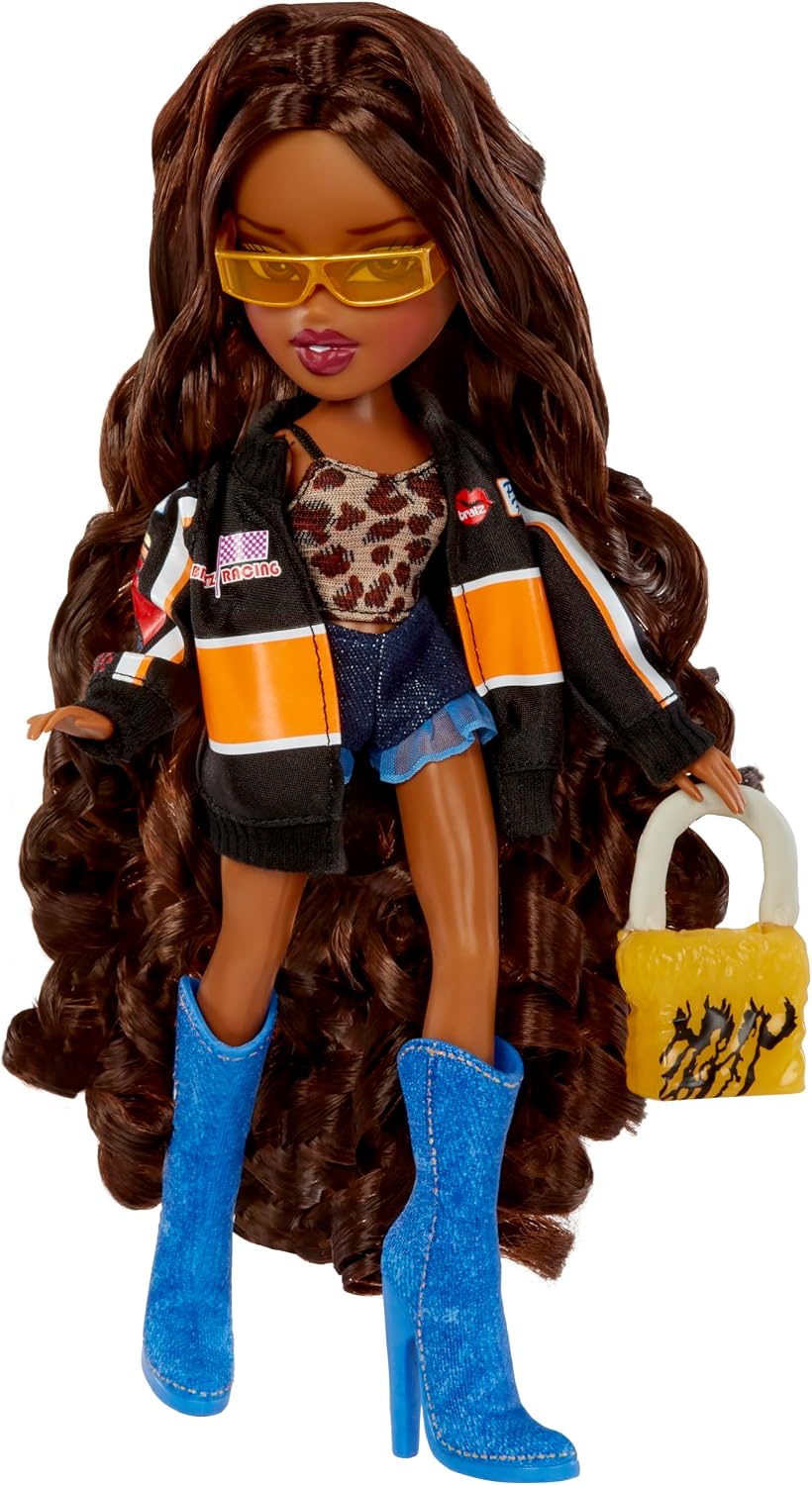 Detalle 1 de Bratz Goin' Out! 524229-EUC – lalka Sasha ze strojem i akcesoriami