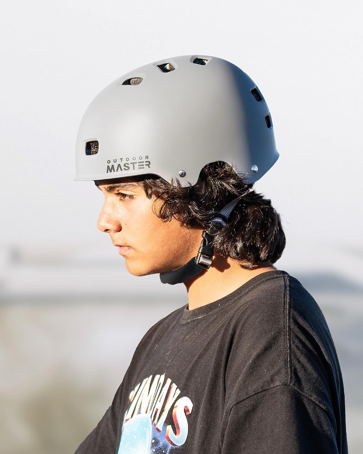 Detalle 2 de OutdoorMaster Skateboard Helmet, Large
