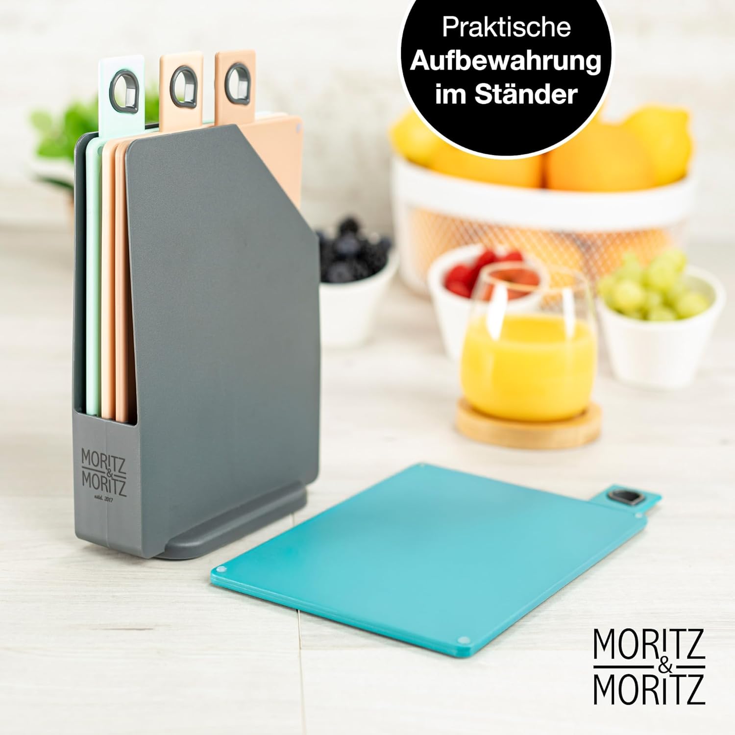 Detalle de Moritz & Moritz Set aus 4 Frühstücksbrettchen mit Ständer (20,5 x 14,5 cm) – spülmaschinenfest, bunte Schneidebretter aus Kunststoff