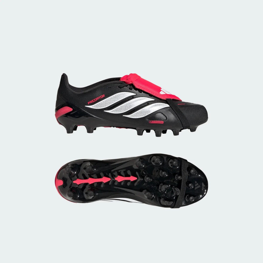 Detalle de Adidas Predator League: bota de fútbol para césped artificial con lengüeta plegable