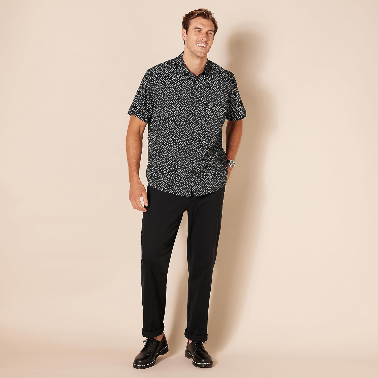 Thumbnail 6 de Amazon Essentials Men's Regular-Fit Short-Sleeve Print Shirt