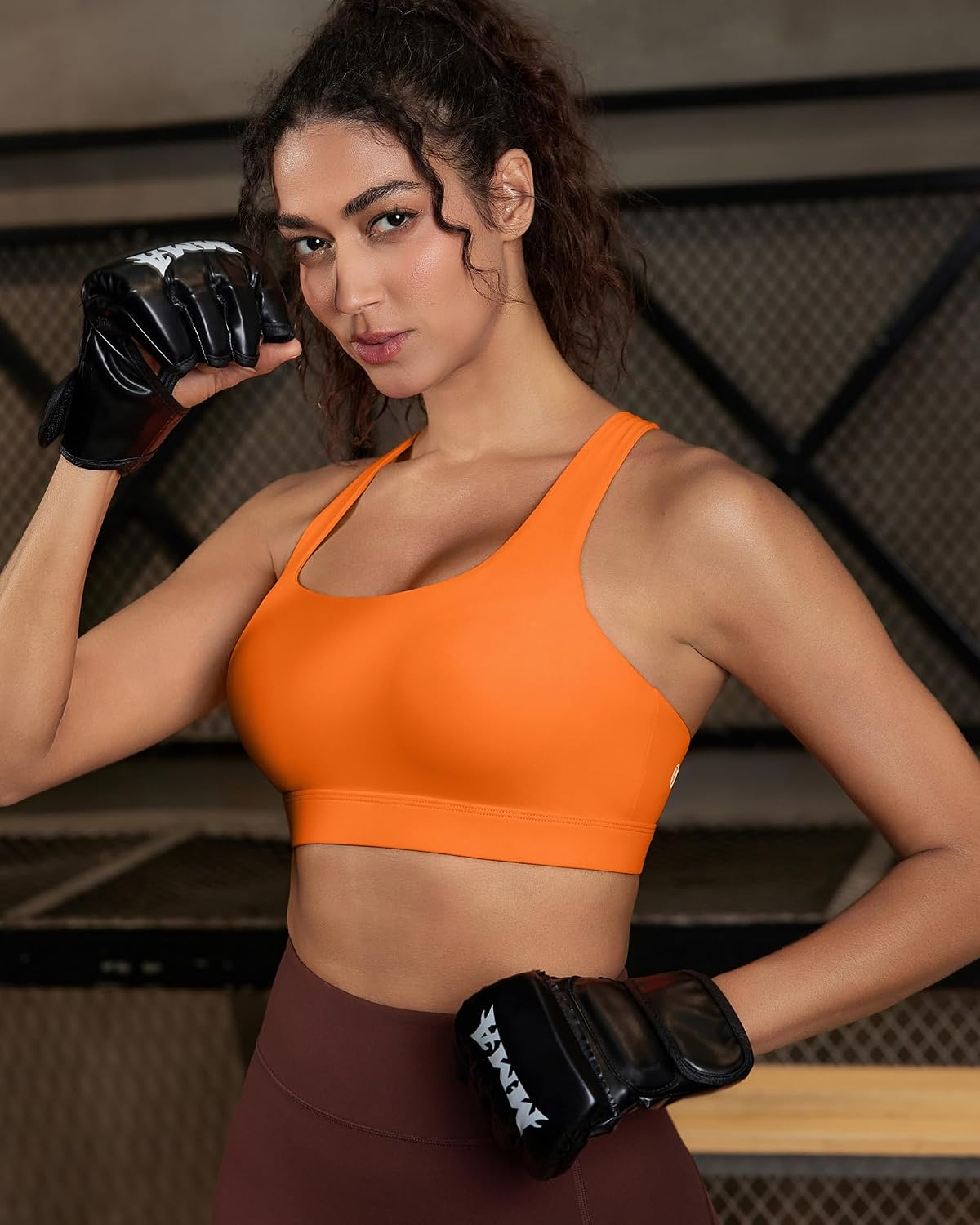 Detalle 2 de RUNNING GIRL Sports Bra with Hook Closure