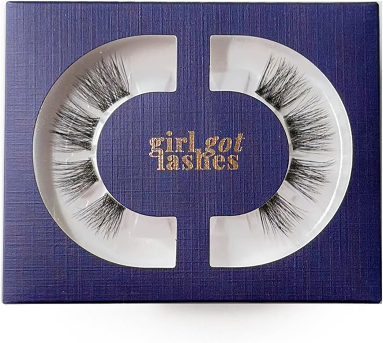 Detalle de girl got lashes Mini Box Cat Eye Edition N°5 1 paio 🎀