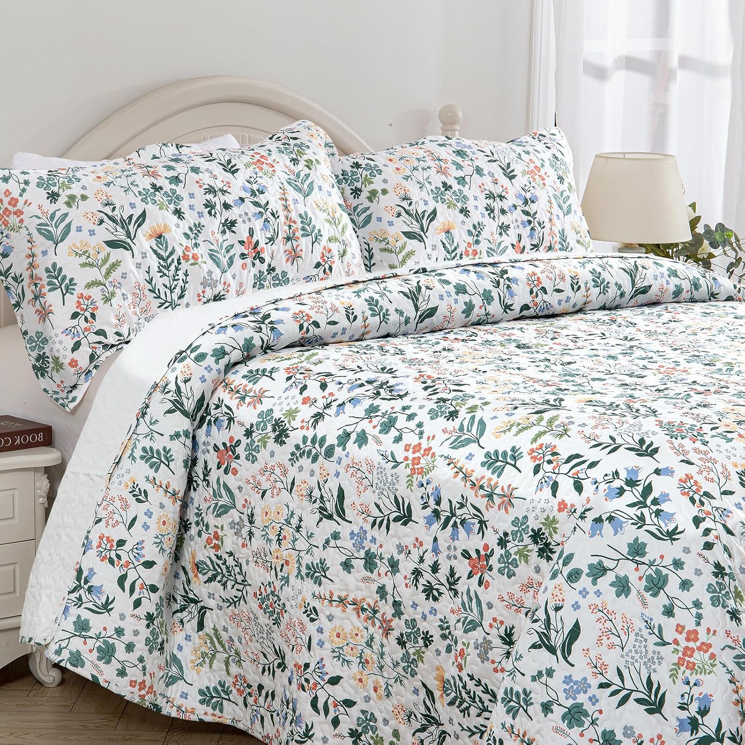 Thumbnail 2 de Travan 3-Piece Quilt Set: Lightweight All-Season Garden Floral Quilt with Shams (Queen)