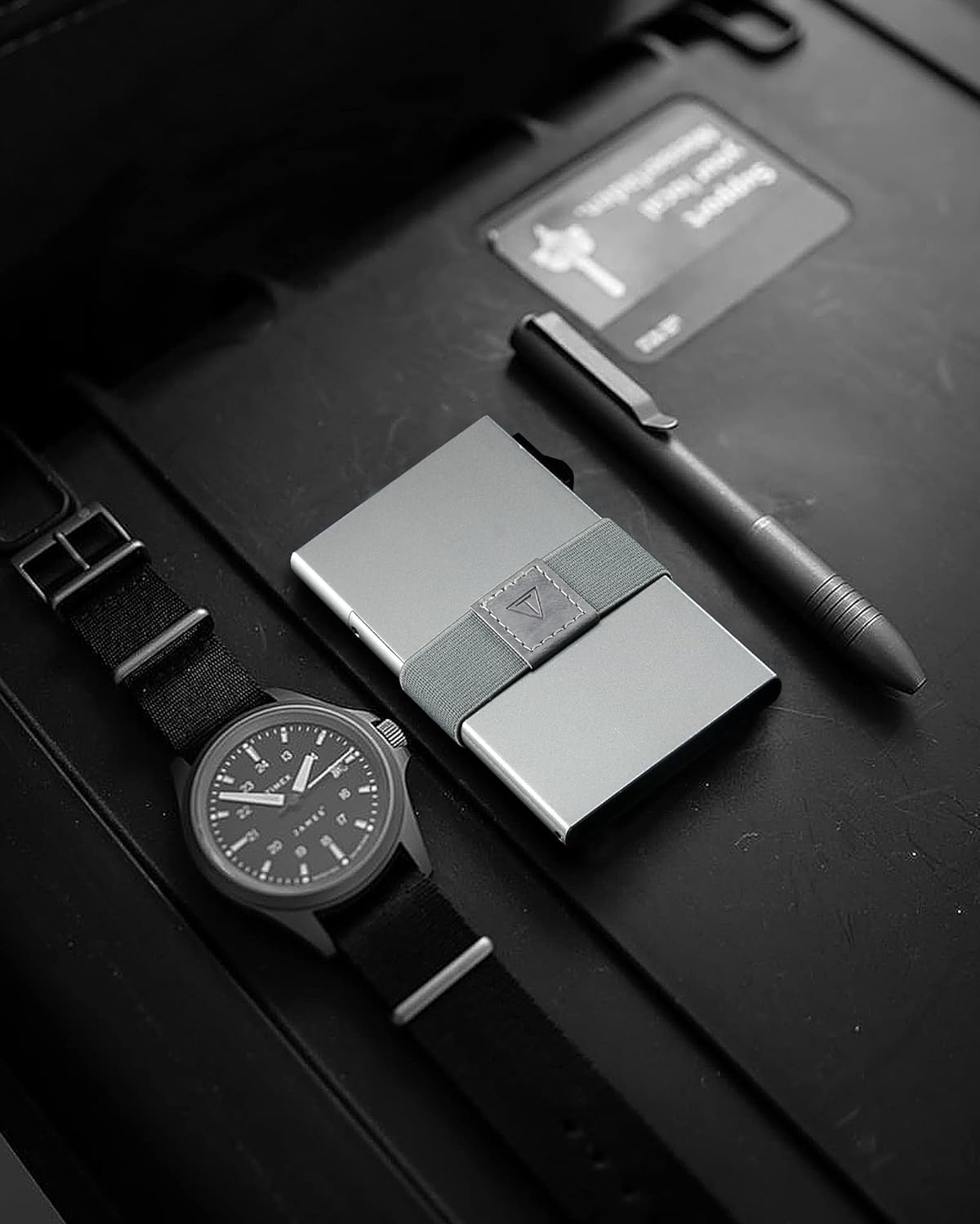 Thumbnail 4 de TOYFID RFID Card Holder Pop Up – minimalistischer Kartenetui aus Aluminium mit RFID-Schutz