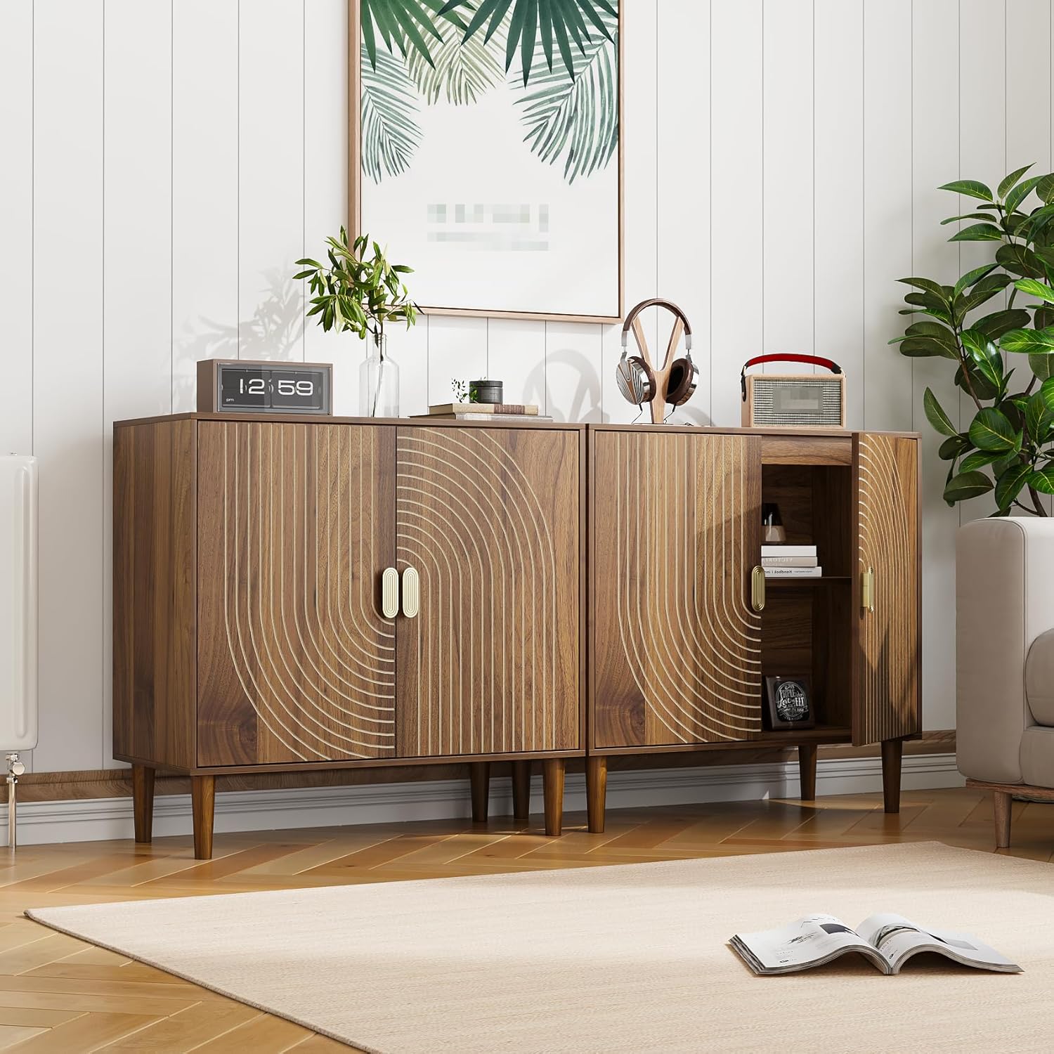 Detalle 1 de Mino Kesper LineSideboardCabinet Walnut Sideboard with Adjustable Shelf