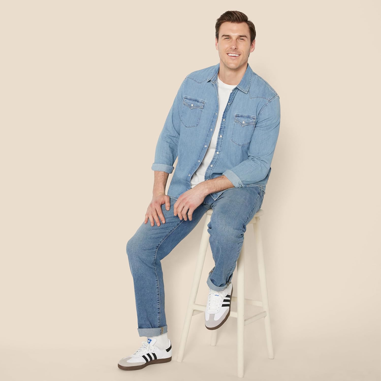 Thumbnail 6 de Herren Slim-Fit Jeanshemd mit langen Ärmeln und Druckknöpfen – Amazon Essentials